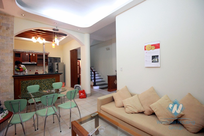 Good price house with 04 bedrooms for rent in Au Co St, Tay Ho, Hanoi